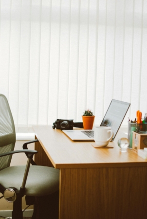desk 1